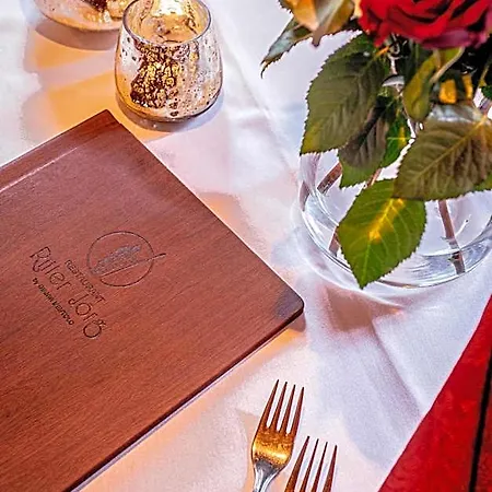 & Restaurant Ritter Joerg 호텔