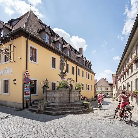 & Restaurant Ritter Joerg Hotel Sommerhausen