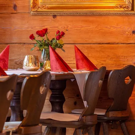 Hotel & Restaurant Ritter Joerg 4*