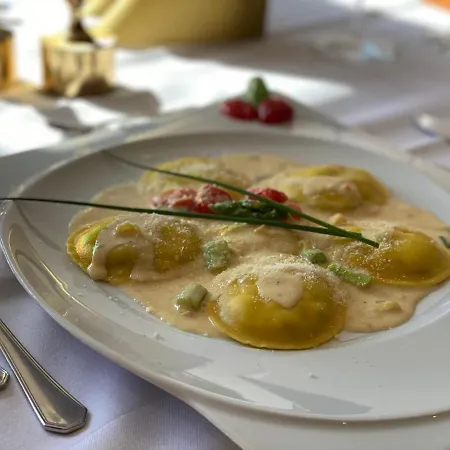 ホテル & Restaurant Ritter Joerg ゾンマーハウゼン