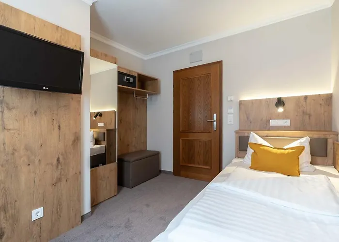 & Restaurant Ritter Joerg Hotel 4*